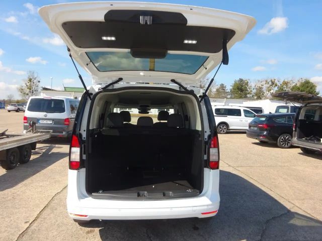 Ford Tourneo
