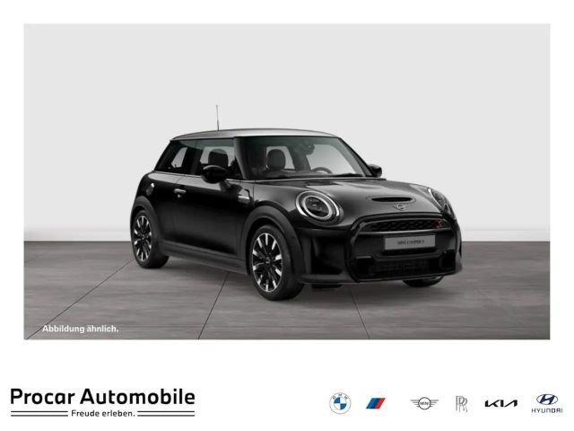 MINI Cooper S 3-Türer RFK LED PDC V+H DAB Parkass. 2023 Benzine