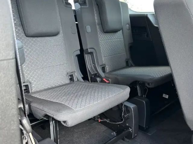 Ford Grand Tourneo