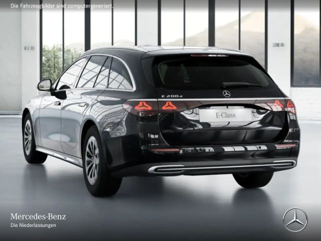Mercedes-Benz E 200