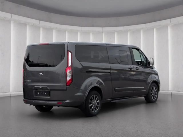 Ford Tourneo Custom