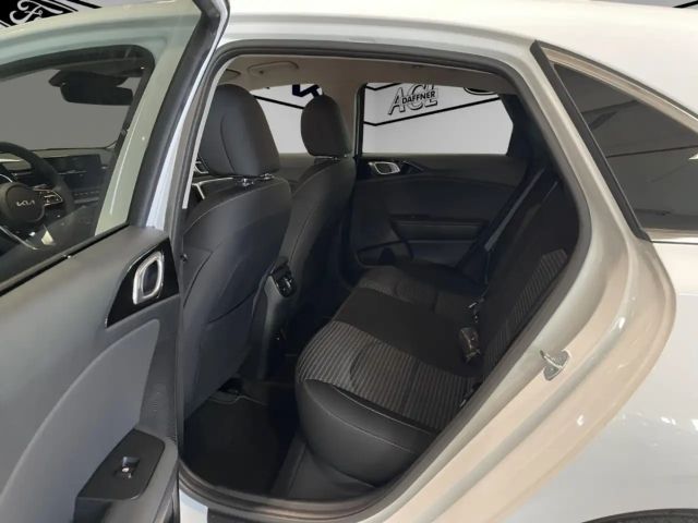 Kia Ceed / cee'd