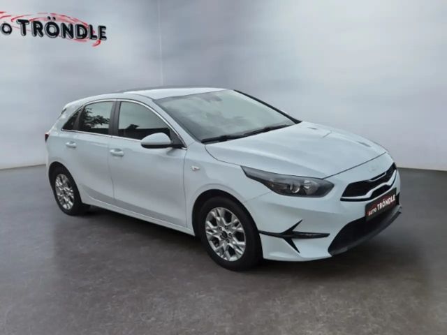Kia Ceed / cee'd