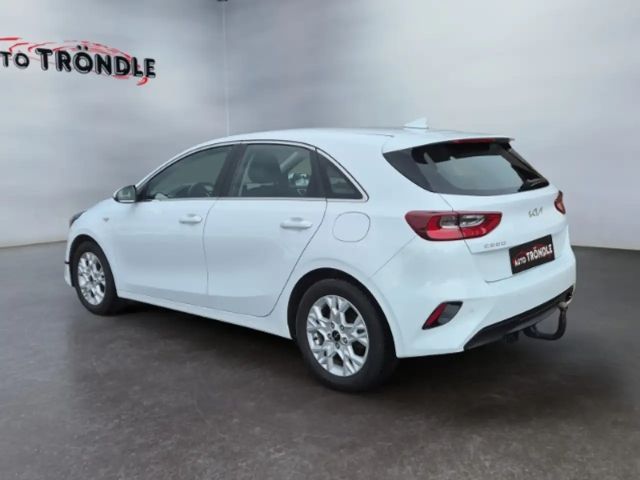 Kia Ceed / cee'd