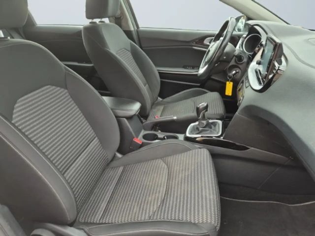 Kia Ceed / cee'd