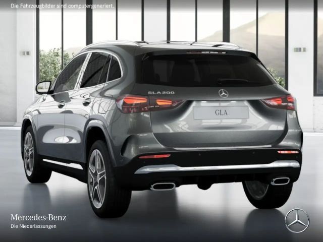 Mercedes-Benz GLA 200