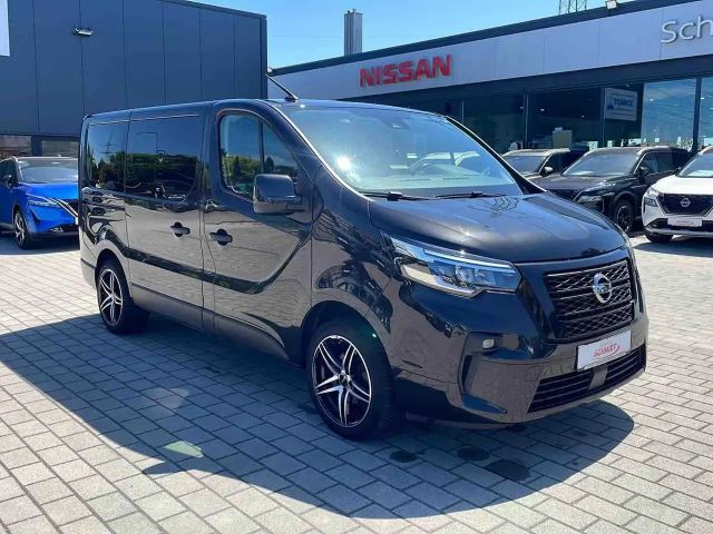 Nissan NV300