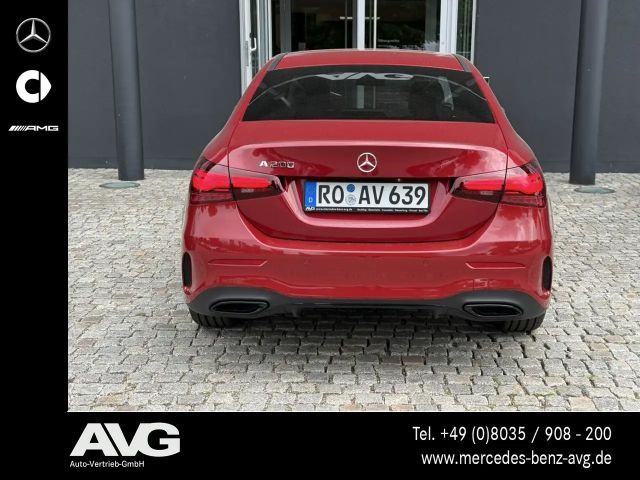 Mercedes-Benz A 200