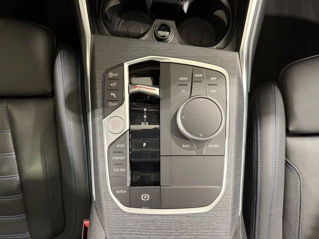BMW 340