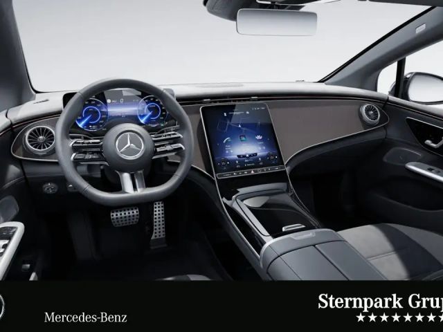 Mercedes-Benz EQE 300