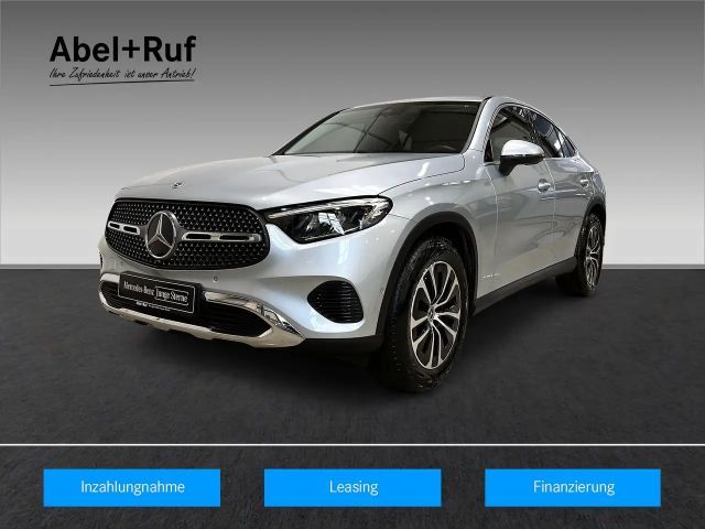 Mercedes-Benz GLC 200 4M Coupe Avantgare AHK LED Memory Totwin 2025 Benzine