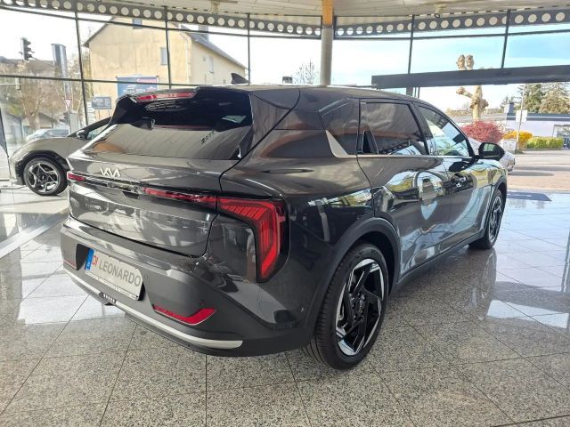 Kia K4