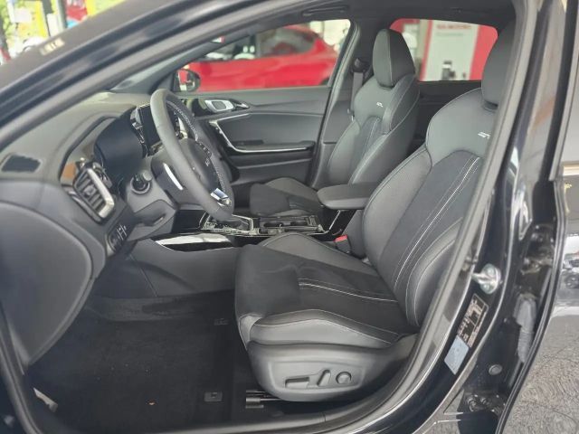 Kia Ceed / cee'd
