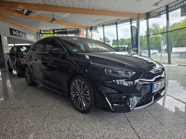 Kia Ceed / cee'd