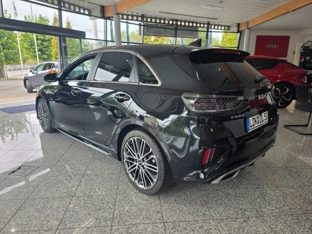 Kia Ceed / cee'd