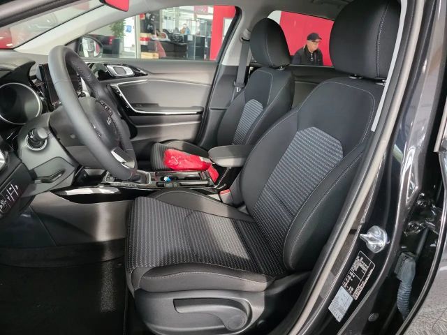 Kia Ceed / cee'd