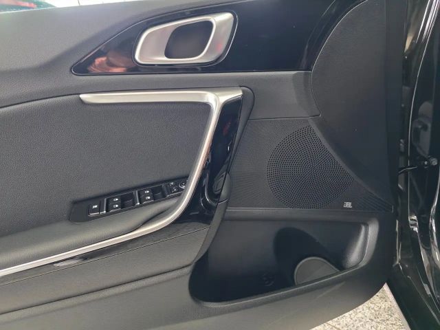 Kia Ceed / cee'd