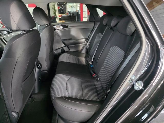 Kia Ceed / cee'd
