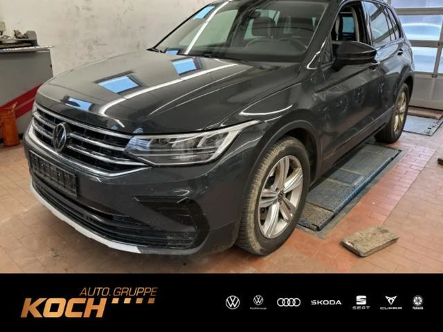 Volkswagen Tiguan 2.0TSI Urban Sport 4M Navi LED AHK Kamera 2022 Benzine