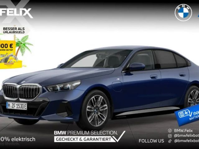 BMW 550 e xDrive Limousine+M SPORTPAKET+ICONIC GLOW+BOWERS 2025 Hybride / Benzine