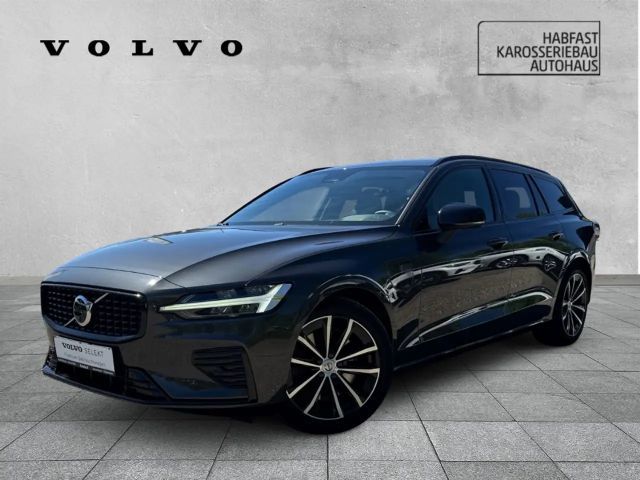 Volvo V60 Plus Dark Recharge Plug-In Hybrid AWD StandHZG AHK 2023 Hybride / Benzine