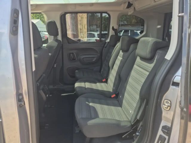 Opel Combo-e Life