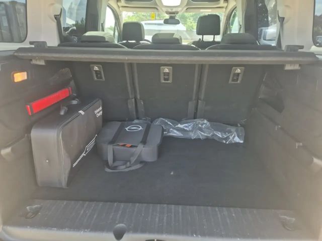 Opel Combo-e Life