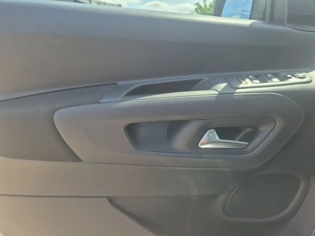 Opel Combo-e Life