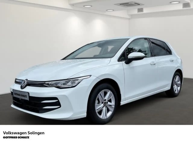 Volkswagen Golf VIII 1.5 eTSI Goal DSG   Klima   Kamera   LED   SH 2025 Benzine
