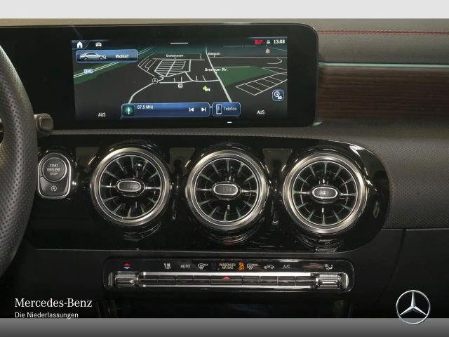 Mercedes-Benz CLA 220