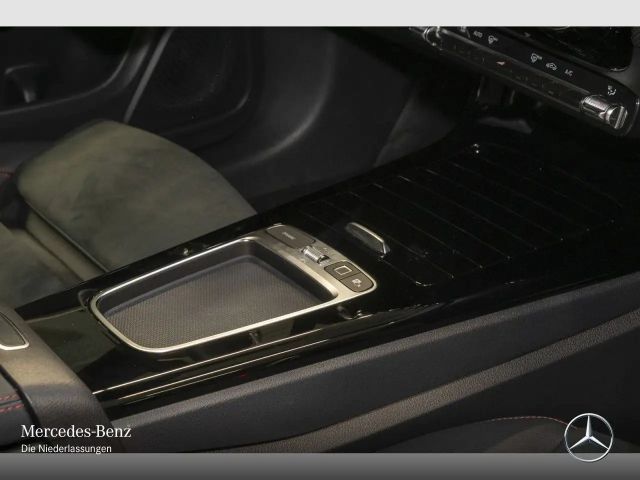Mercedes-Benz CLA 220