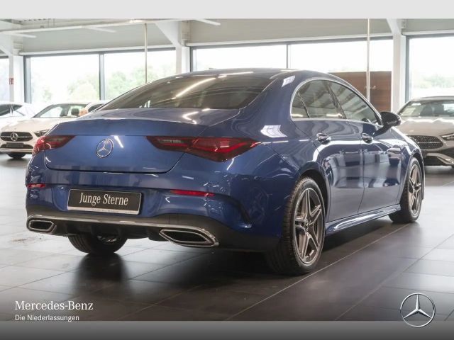 Mercedes-Benz CLA 220