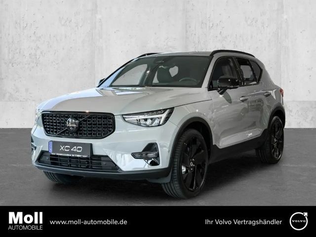 Volvo XC40 B3 Benzin Plus Black Edition Surround View 2026 Benzine