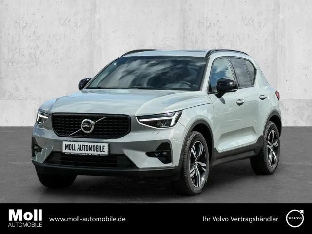 Volvo XC40 Plus Dark 2WD El. Panodach Digitales Cockpit Memor 2023 Benzine