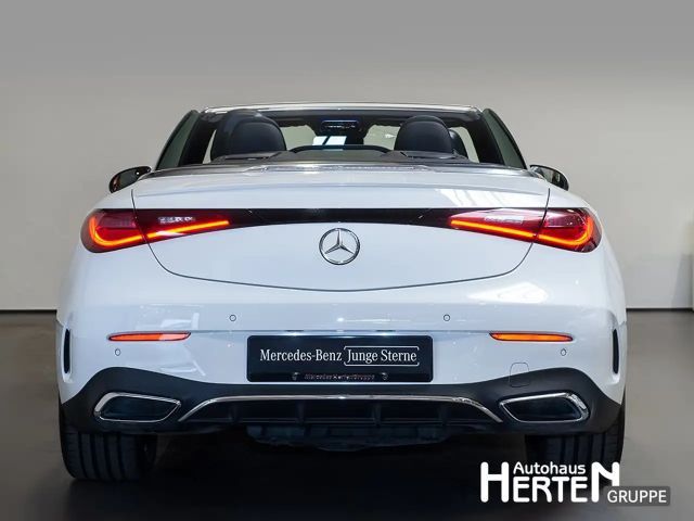 Mercedes-Benz CLE 200