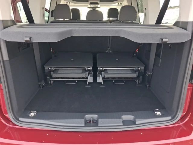 Ford Grand Tourneo