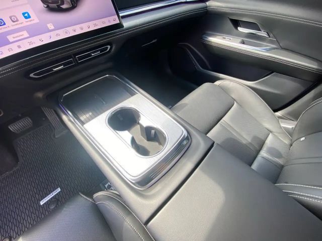 Mazda 6e