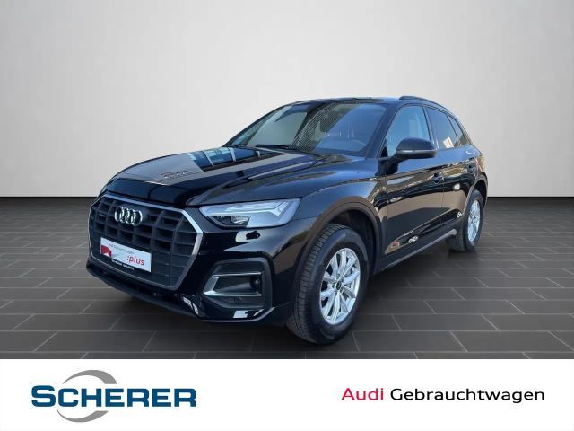 Audi Q5 50 TFSIe quattro LED PANO KAMERA NAVI SHZ 2023 Hybride / Benzine
