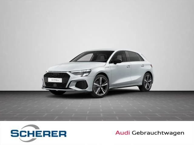 Audi A3 TFSI e S line 40 TFSIe LED NAVI RÜC 2023 Hybride / Benzine