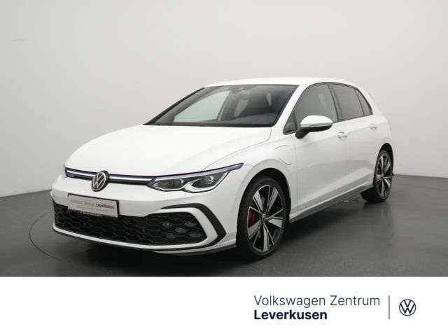 Volkswagen Golf VIII GTE DSG MATRIX AHK NAVI VIRT ACC SH 2021 Hybride / Benzine