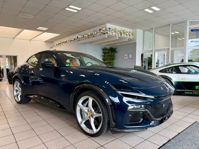 Ferrari Purosangue Panorama/Carbon/Burmester/360/Matrix 2024 Benzine