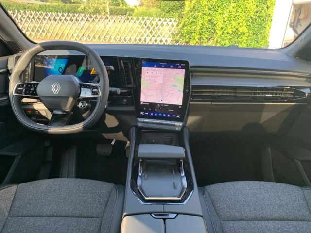 Renault Rafale