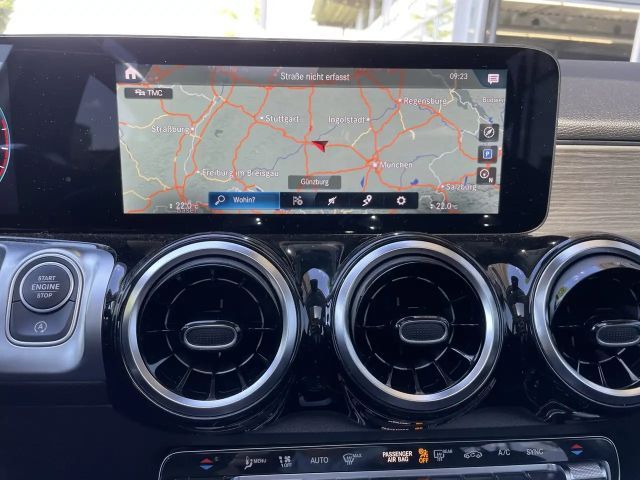 Mercedes-Benz GLB 250