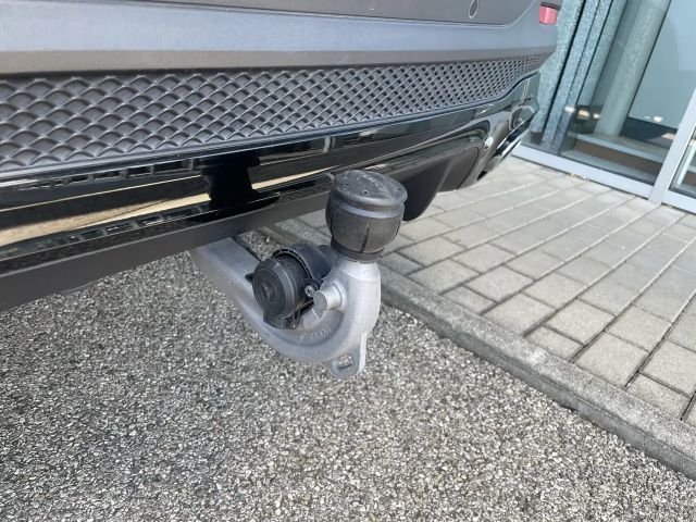 Mercedes-Benz GLB 250