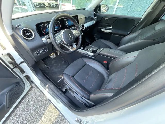 Mercedes-Benz GLB 250