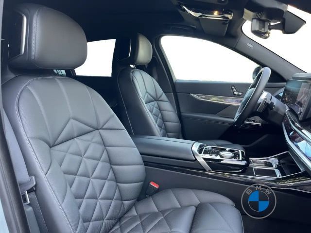 BMW 740