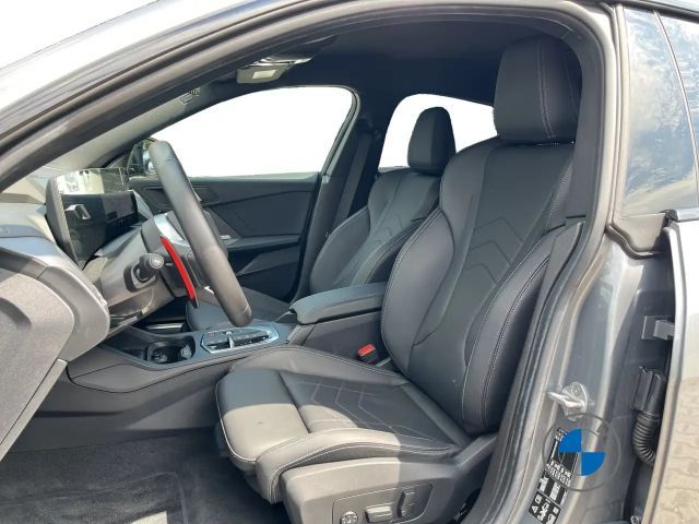 BMW 235