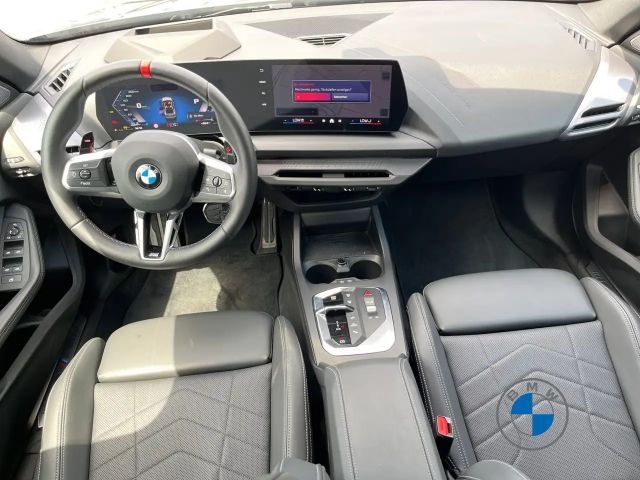 BMW 235