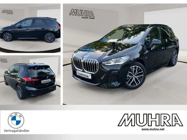 BMW 220 i Active Tourer M Sport 18" AHK Pano H/K 2025 Benzine