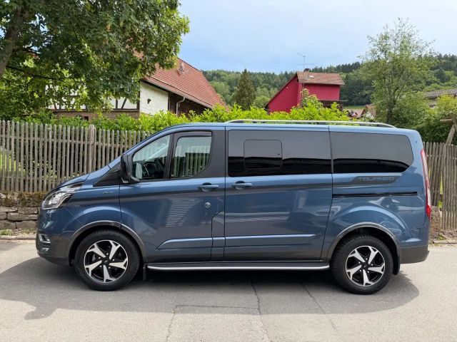 Ford Tourneo Custom